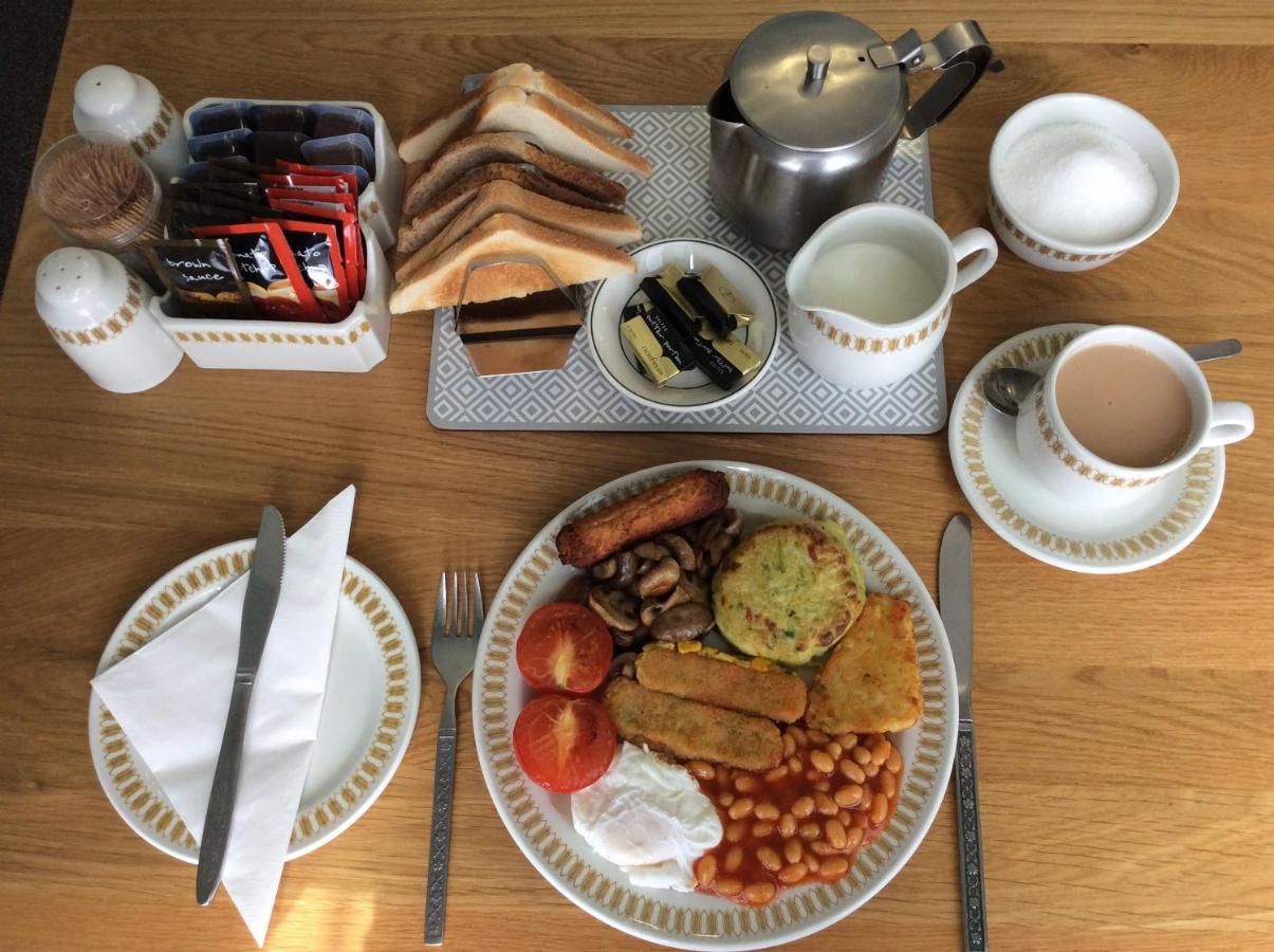ランディドノー Frosty Towers Bed & Breakfast エクステリア 写真