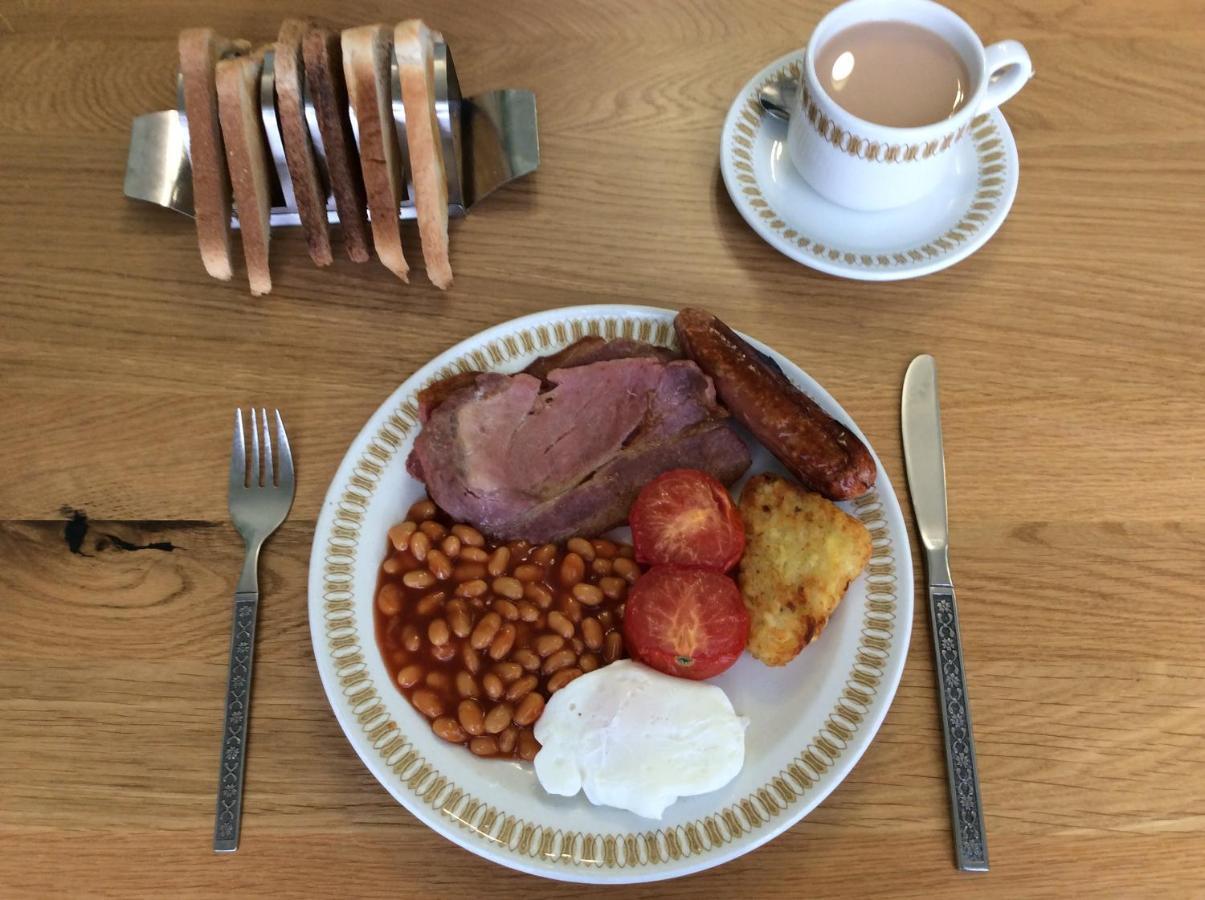 ランディドノー Frosty Towers Bed & Breakfast エクステリア 写真