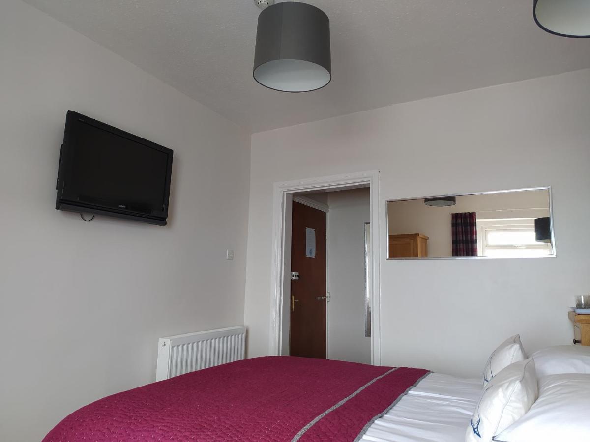 ランディドノー Frosty Towers Bed & Breakfast エクステリア 写真